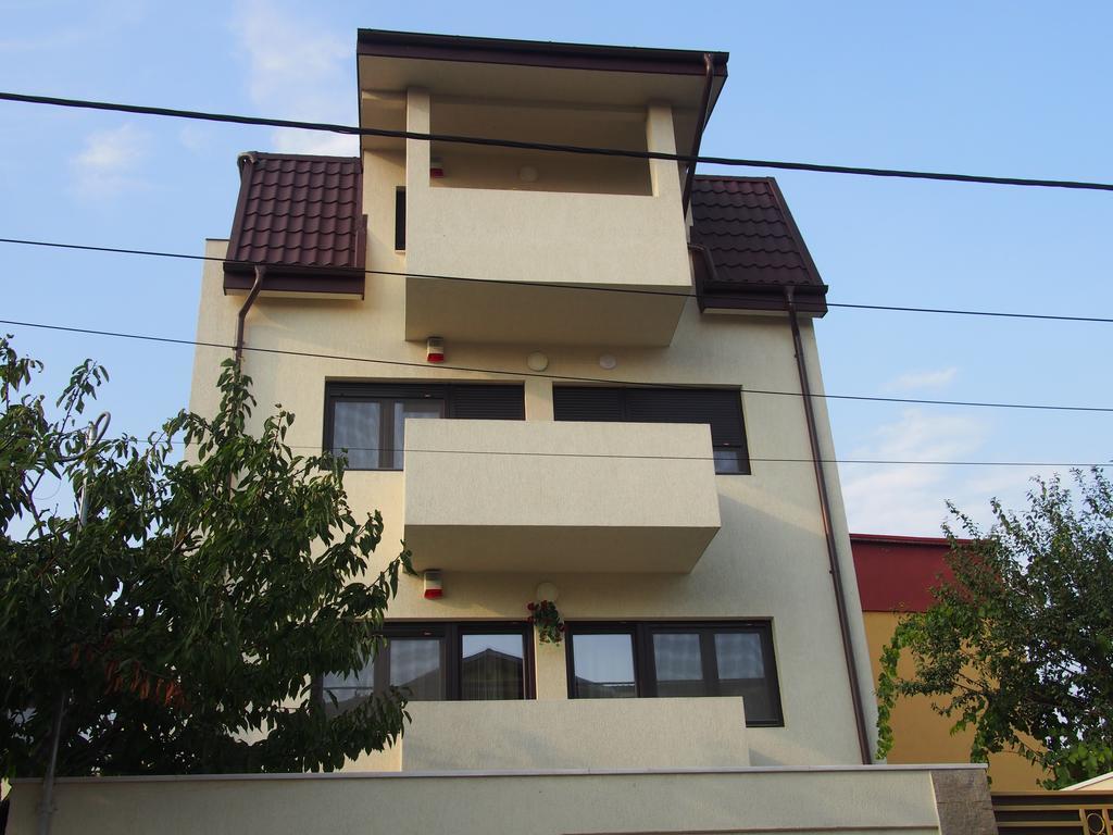 Sun Villa Residence ブカレスト エクステリア 写真